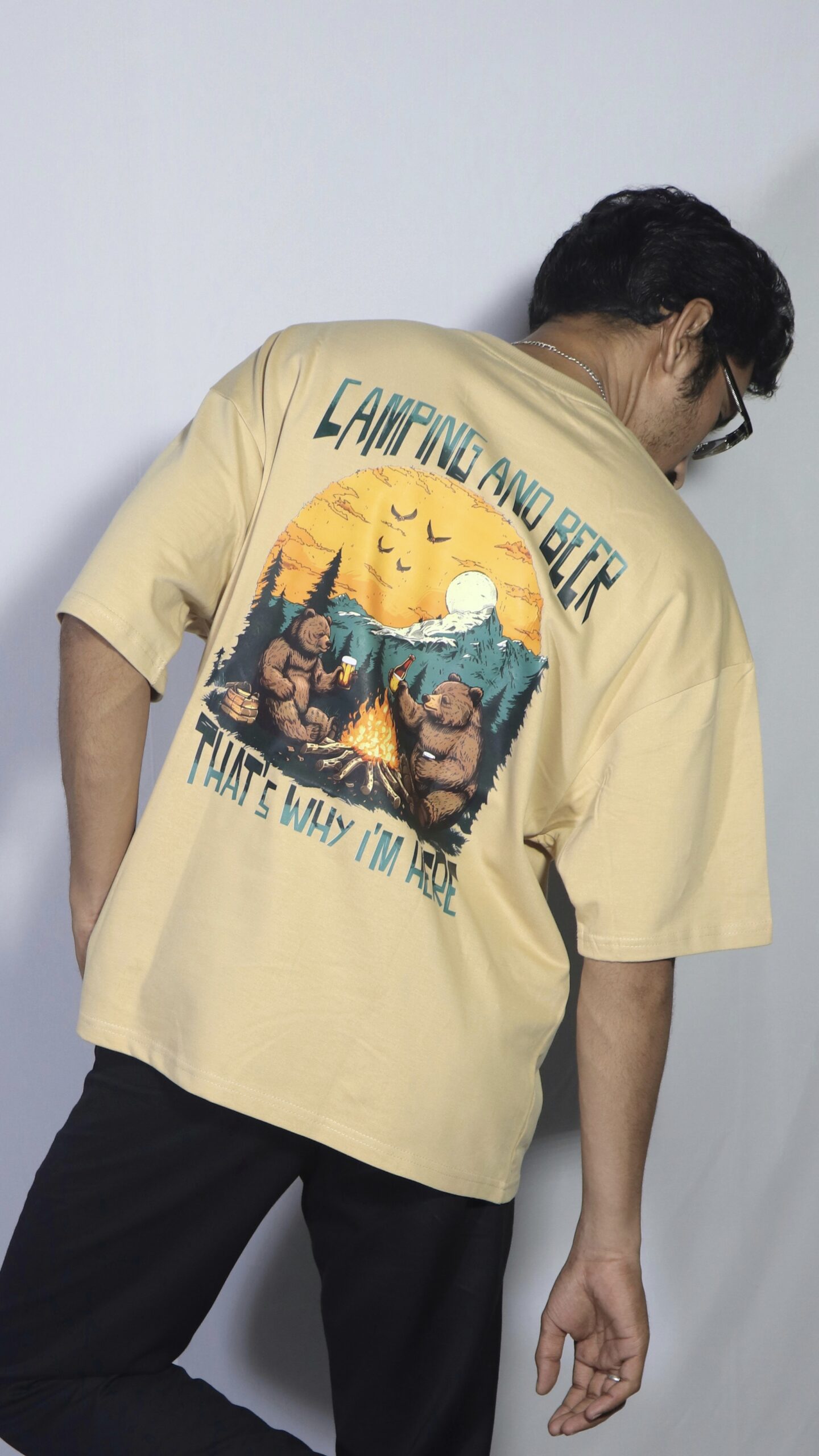 Camping Beer – Beige T-Shirt Freedom Poured, Wilderness Worn.